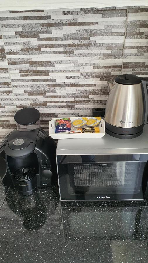 Fim Apartament Apartment Хунедоара Екстериор снимка