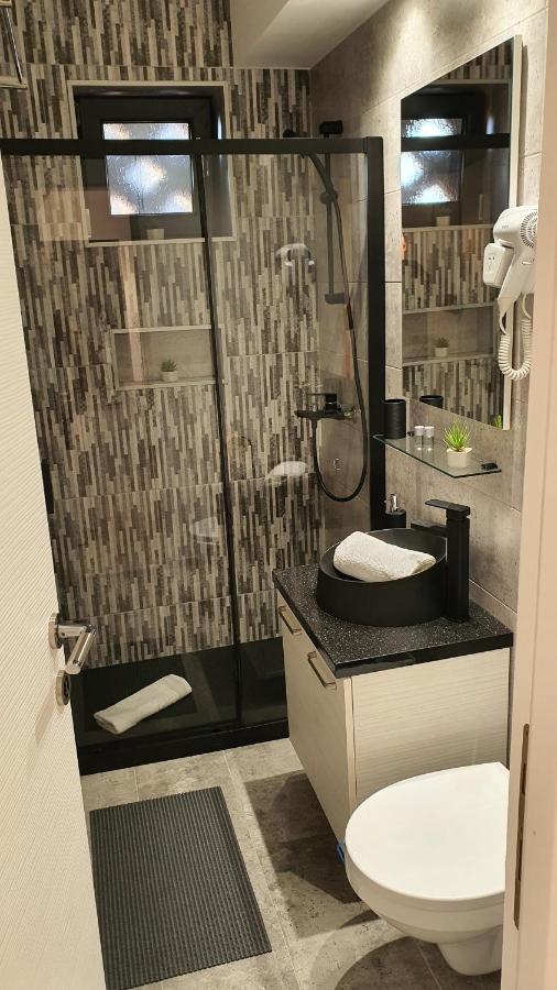 Fim Apartament Apartment Хунедоара Екстериор снимка